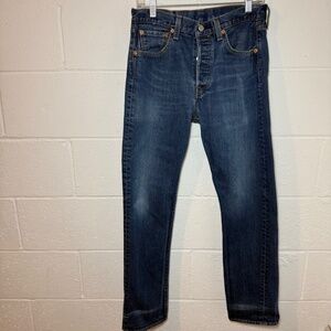 Levi's Men's 501 Button Fly Jeans Medium wash Size 30 x 32